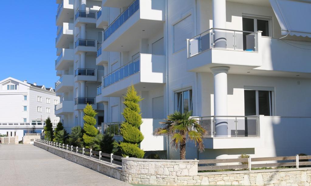 White Residence Apartament Саранда Экстерьер фото